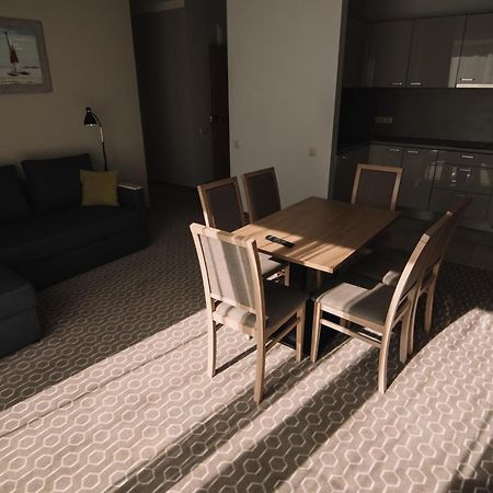 Merepargi Aparthotel & Cafe Narva-Jõesuu Extérieur photo