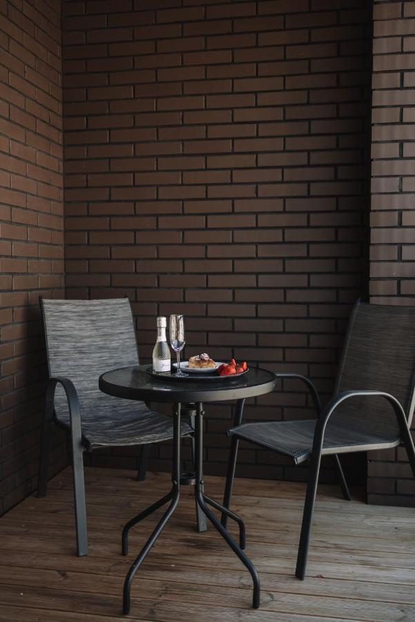 Merepargi Aparthotel & Cafe Narva-Jõesuu Extérieur photo