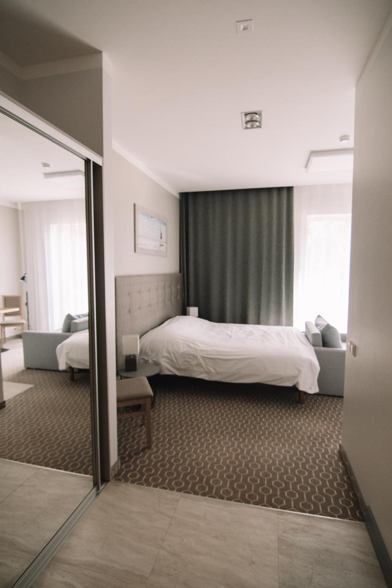 Merepargi Aparthotel & Cafe Narva-Jõesuu Chambre photo